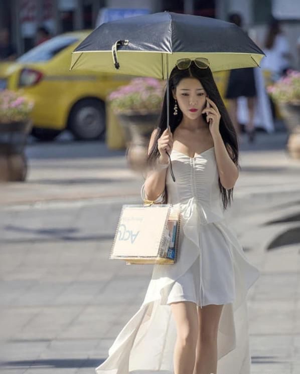 火遍全网的“瘦腿大法”，坚持4个小技巧，你也能是“竹竿腿”