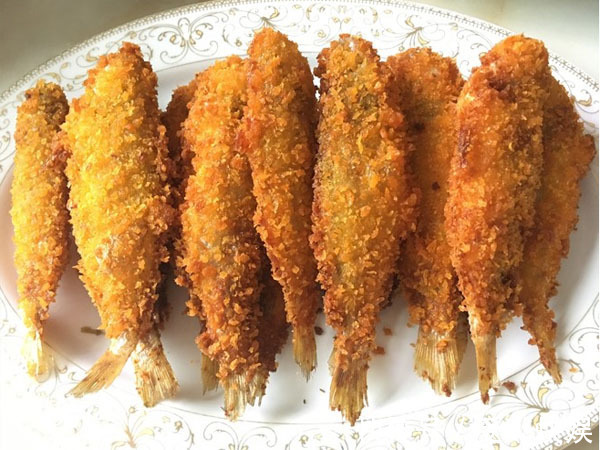 谨记|谨记女人年过40,少吃“2酸”,常吃“2物”,预防骨质疏松