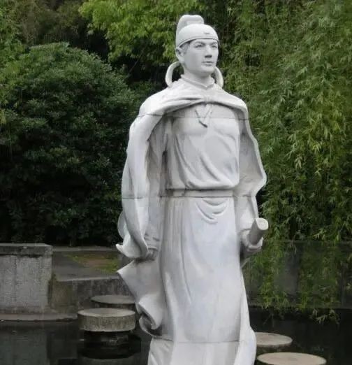 居然|李世民的荒唐弟弟居然是个建楼狂魔，滕王阁就是出自他手