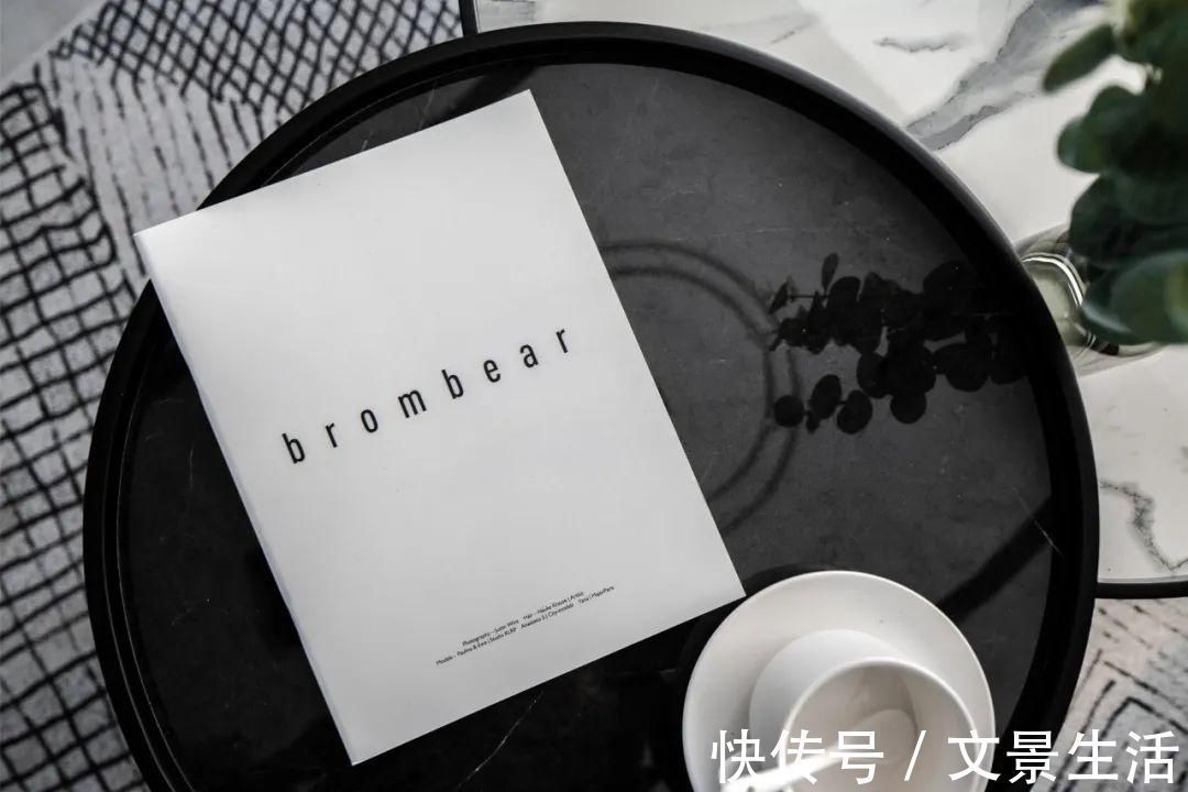 丹青色|89㎡现代简约，蓝色背景墙，搭配简约舒适软装，营造轻松时尚感