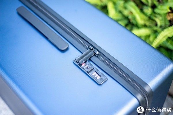 地平线 彪悍的人生不需要解释 ~ 又能打又能看的地平线8号大旅行家行李箱