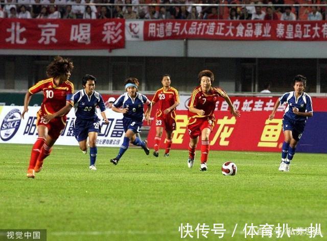 强国|中国女篮提前晋级世界杯，中国女足夺冠，男篮和男足还有救吗？