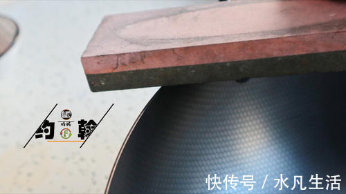 光泽|新铁锅别直接用,教你8步开锅秘籍,不生锈不粘锅,越用越有光泽