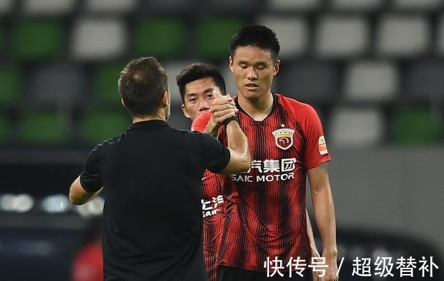 广州队|1-5变1-0!前中超冠军踢疯了,诞生2大神迹,68球神锋成“水货”