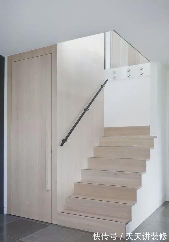 楼梯|邻居家的楼梯只做一半,完工居然多出一个储物间,佩服佩服!