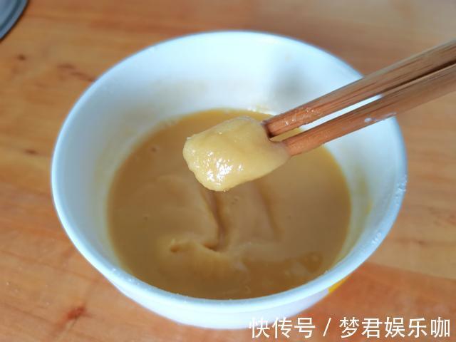 好吃|又酥又软又香的饼子,做法就是这样简单,丈夫连夸好吃