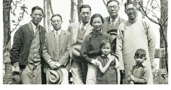 林长民$美女林徽因“老照片”：欧洲度蜜月带6岁女儿骑驴，美得不可方物