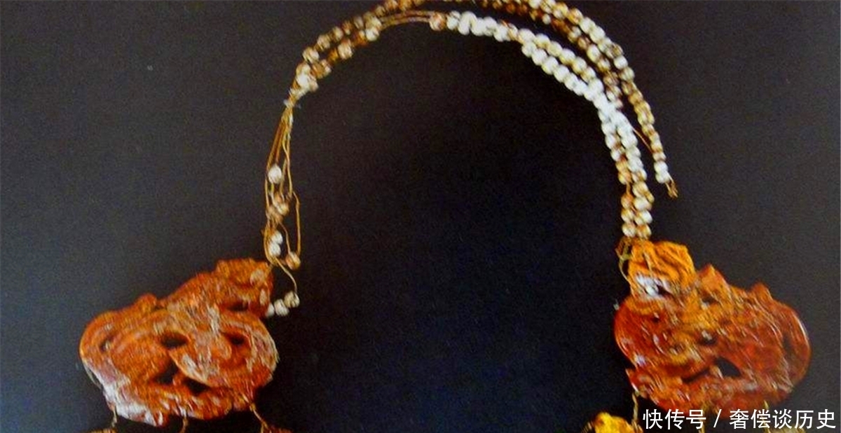 墓室|内蒙一辽代公主驸马墓,墓室堆满金银财宝,专家:随葬品堪比皇陵