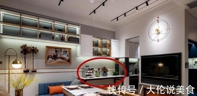 中西|小户型不要再硬塞岛台了,10m长橱柜一分为三,中西双厨都满足