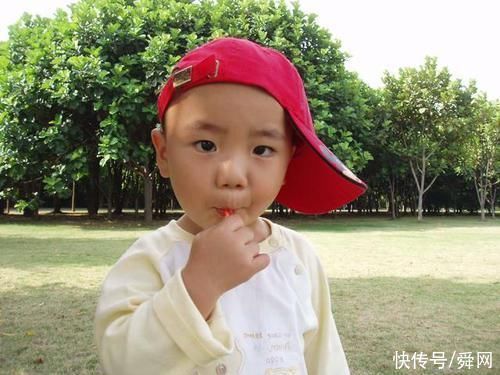 刷牙|3岁儿子满口小黑牙,送去医院检查后,医生的话让妈妈万分羞愧