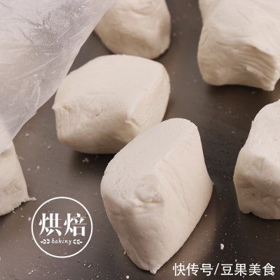 10g|老妈做的糯米白糖糕，怎么吃都不腻