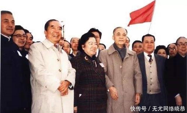 得知|1984年包玉刚回乡看《包氏家谱》得知:他是包拯的29代嫡孙