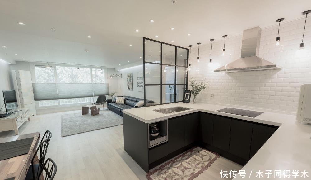 爸妈|装修跟爸妈反着来,他坚持全屋黑白配,90㎡完工后效果出乎意料