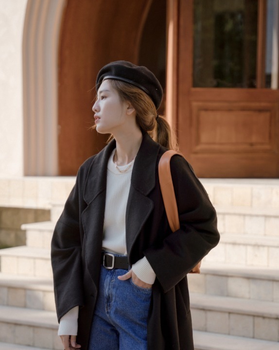 黑色大衣|“黑色大衣”烂大街?冬天学会这4套穿搭就够了,让你保暖又洋气