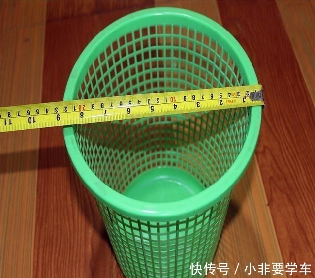 一个垃圾桶，能种出一桶蒜！多到吃不完，以后家里一年都不用买了！