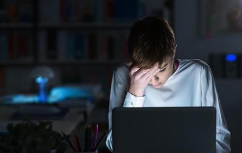 慢性疾病|女性朋友,45到55是“生命关键期”,建议这6件事还是少做为好