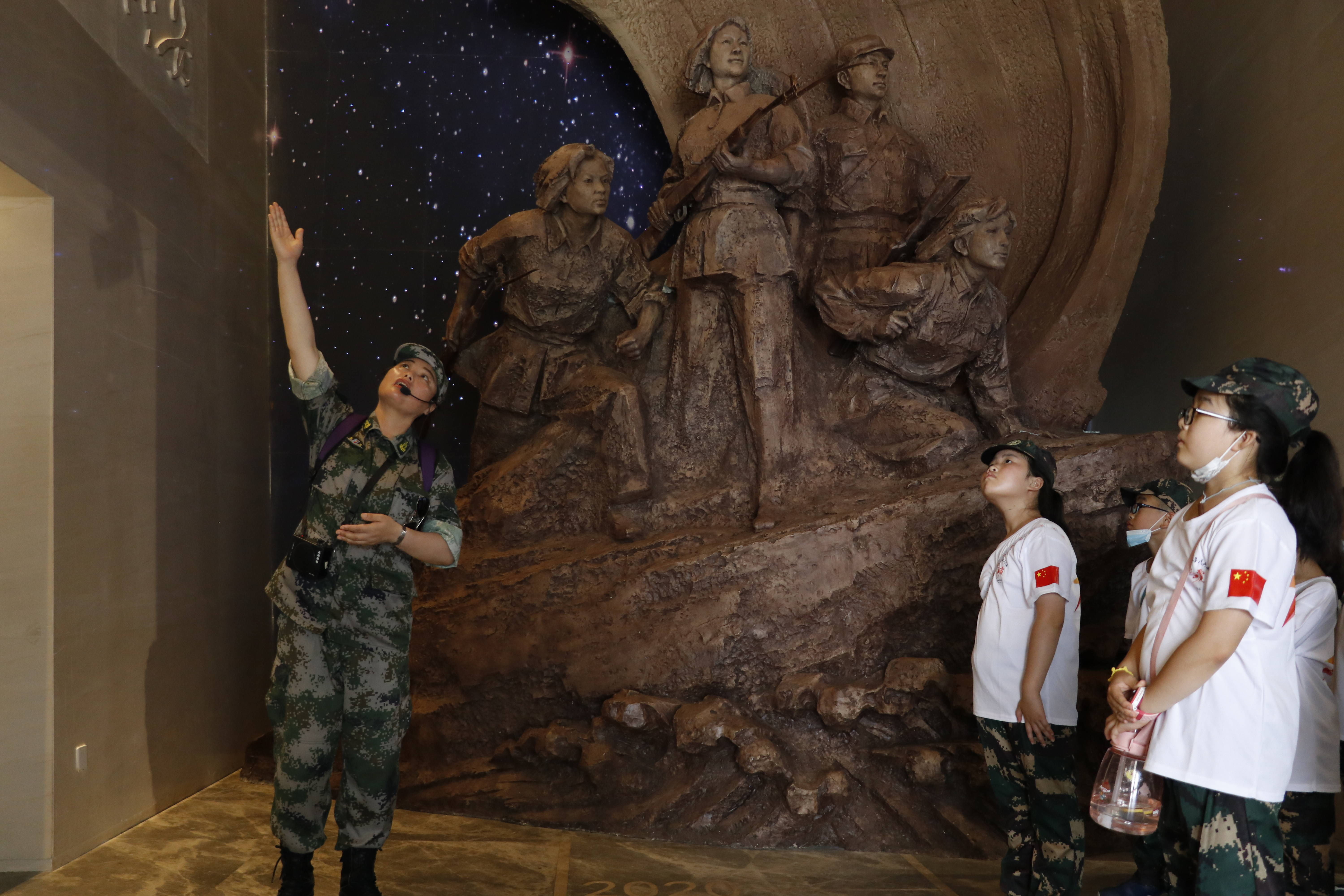 浸润|主题教育研学活动：浸润红色文化 引导青少年争做小小追梦人