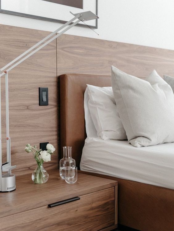 墙面|再装修不做繁复造型，把钱花在木饰面上，低调不过时，强调100遍