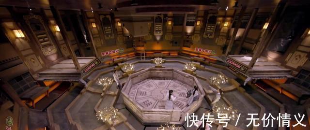 秦霄贤|双榜第一!全网热度第一!关晓彤李易峰这部综艺为何这么“猛”?