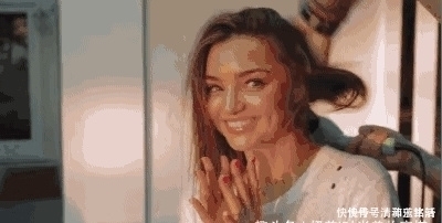 二次元|过年想换新发型吗?这几款发型可比Tony老师靠谱!