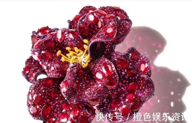 珠宝们 当代的绝美珠宝,没有大宝石依然拉风,它们究竟有何魔力!