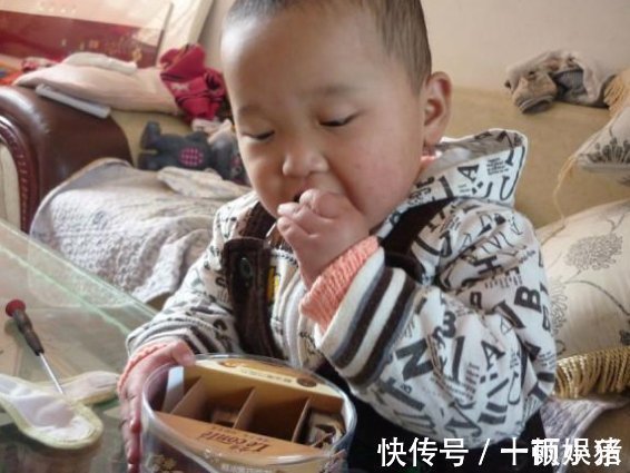 家长|孩子积食爱“趴睡”儿科医生这4个原因没跑,家长别不在乎