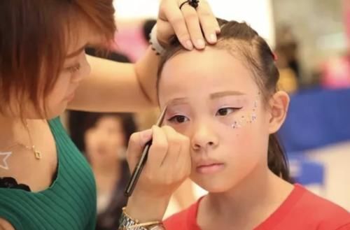 缺点|女儿身上的这3个缺点,家长不用去管,以后孩子会很幸福