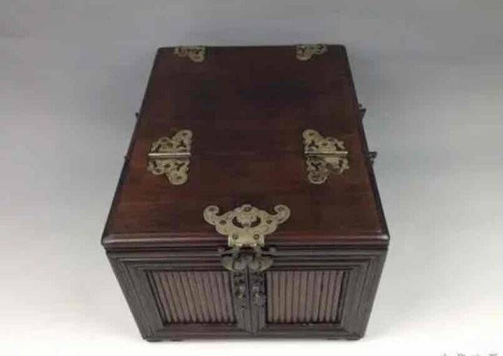 母亲@青未了｜母亲的梳头匣