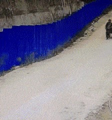 |搞笑GIF：小伙子，这就是嘚瑟的后果，这一下腰估计要废了