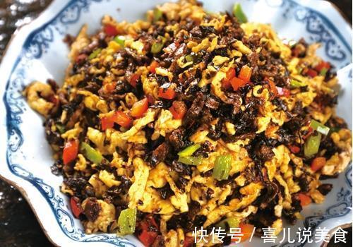 村里人都爱吃的“下饭菜”,外婆菜炒蛋