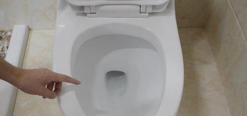 旧袜子一只也别扔,放在家里特别实用,一年能省几百元,涨知识了