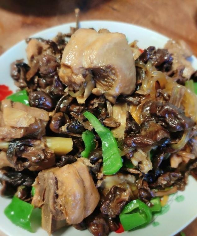 鸡蛋牛奶靠边站,它才是“补钙王”,隔三差五必吃,孩子吃了长个