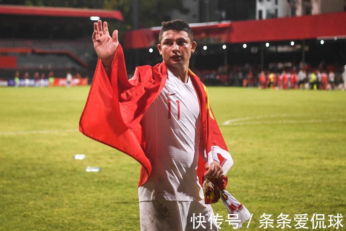 水庆霞|国足4消息!“海参门”有点冤,国米送水庆霞球衣,埃神回忆首秀