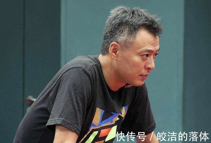 庆祝|4-0夺冠却不敢庆祝,秦志戬眼神复杂,刘国梁没有看错人