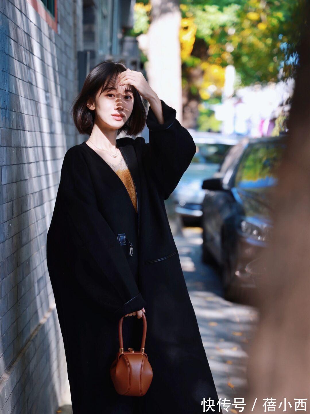 大女人|想要展现高级的女人，初冬选这5个颜色的大衣，不老气、不扮嫩