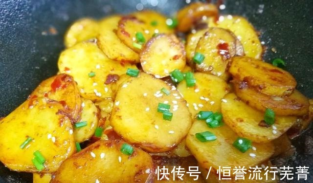 孩子|土豆这样做,孩子吃不够,不到2块钱就能做一大盘,太划算了!