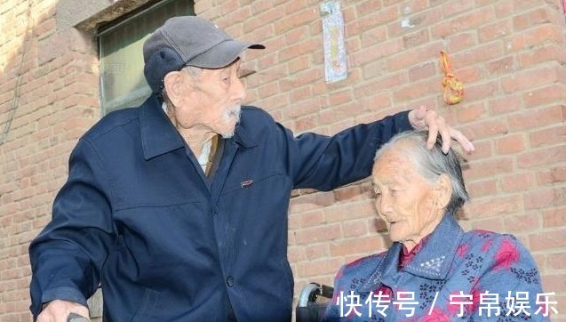 秘诀|百岁老人的长寿秘诀除了喝水和运动之外,这件事也应该尽量少做