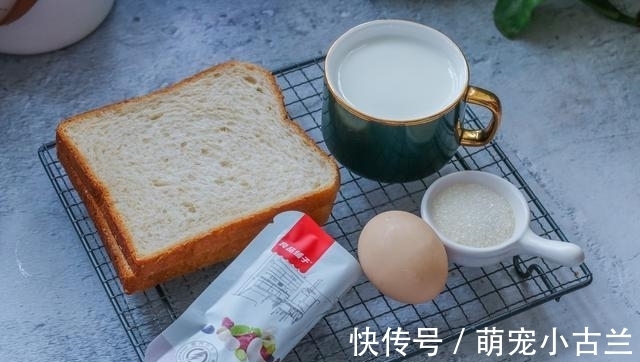 牛奶吐司|我的简单易早餐,外焦里嫩,奶香十足,比蛋糕还好吃