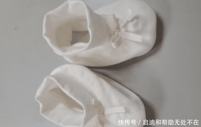 颜色|宝宝要不要穿袜子?好处有哪些?