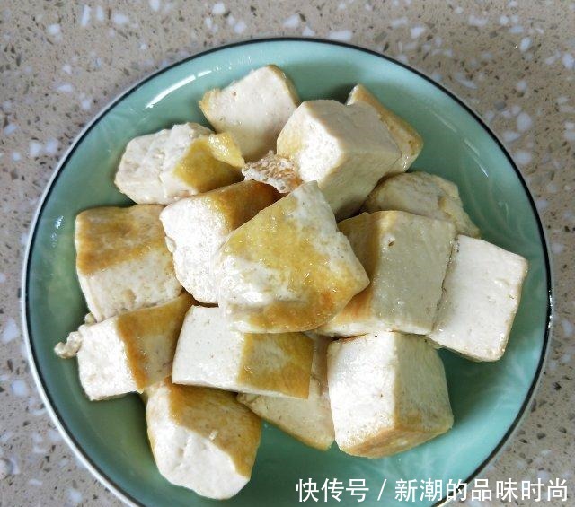 椒盐豆腐,咸香下饭,给肉都不换!