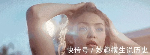 气质 资深发型师透露 女人上了30岁, 尽量别留3款发型, 实在毫无气质!