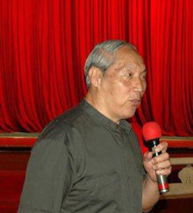 李少春|钱浩梁《红灯记》李玉和,红极一时,如今怎么样了