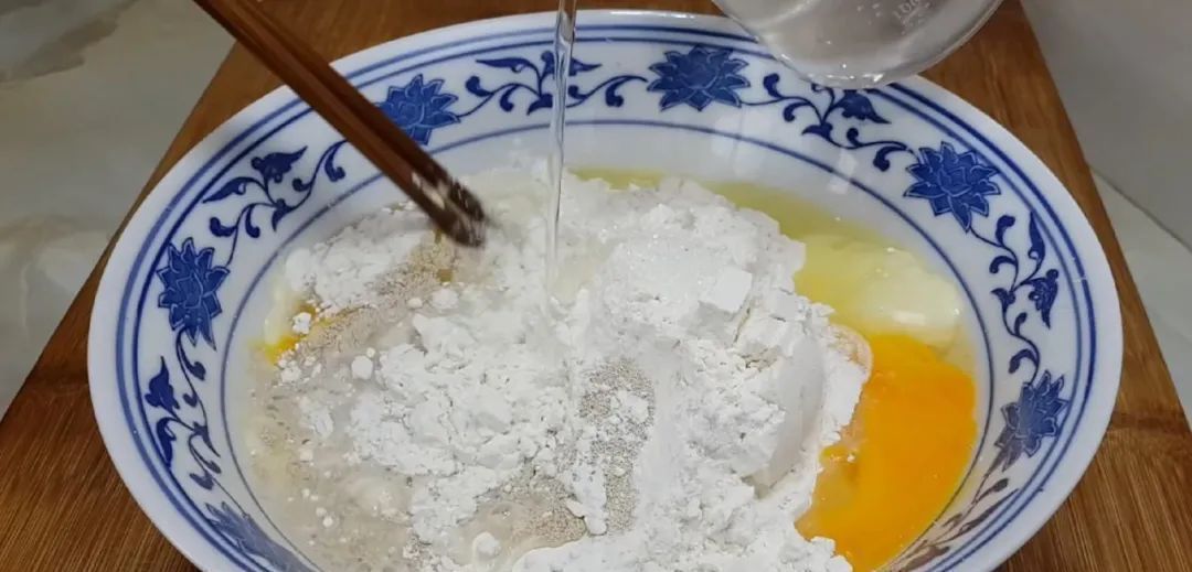 不用|2个鸡蛋,1碗面,不用蒸不用烙,比面包松软香甜,吃过就念念不忘