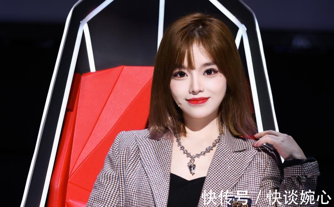 张碧晨|开口第一句就唱错歌词，这都能赢？《中国好声音》彻底变味儿了