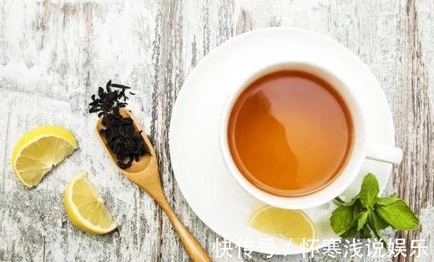 血管堵塞|血液粘稠的人，睡觉时会有4种信号，夏季养血管，牢记“5个一”