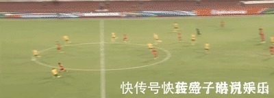 国足|看完越南对阵澳大利亚的比赛,真为国足捏把汗,武磊还是别首发了!