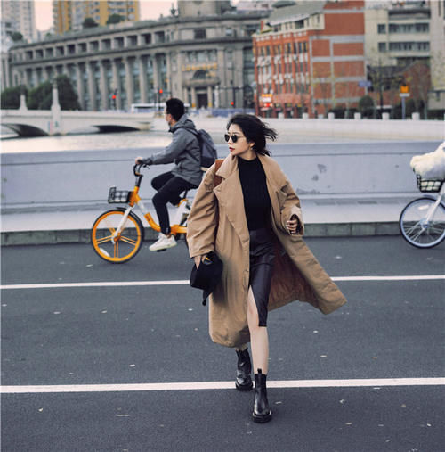 大衣的精髓是什么？三木博主的“优雅穿搭”，明明白白揭示这一点