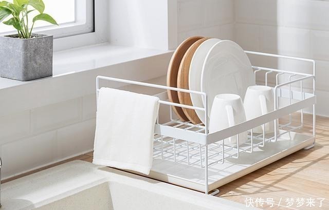 抽屉|去邻居家借用厨房，打开门就被厨房布置给迷住，干净整洁又顺手！