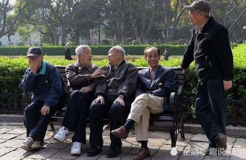 老人|70岁以上的老年人每天应该运动多久?如何做才能更健康长寿?