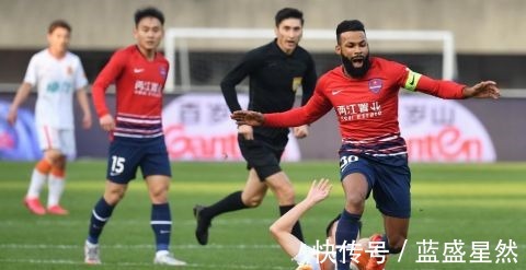 中國足球|中超重慶兩江競(jìng)技隊(duì)?wèi)?zhàn)平武漢隊(duì)！